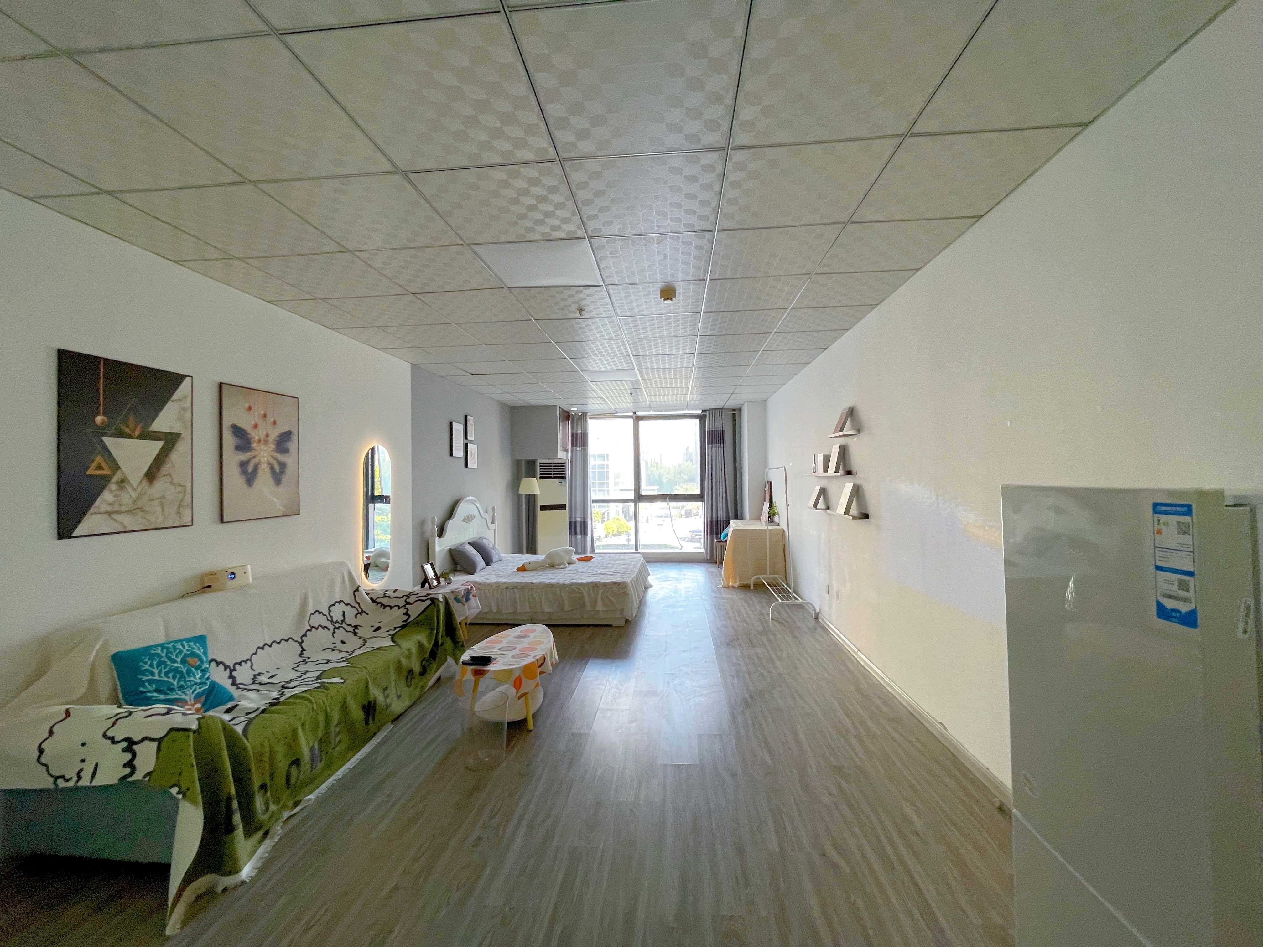 56de935fbec4463c8b6a27d5f44beb5